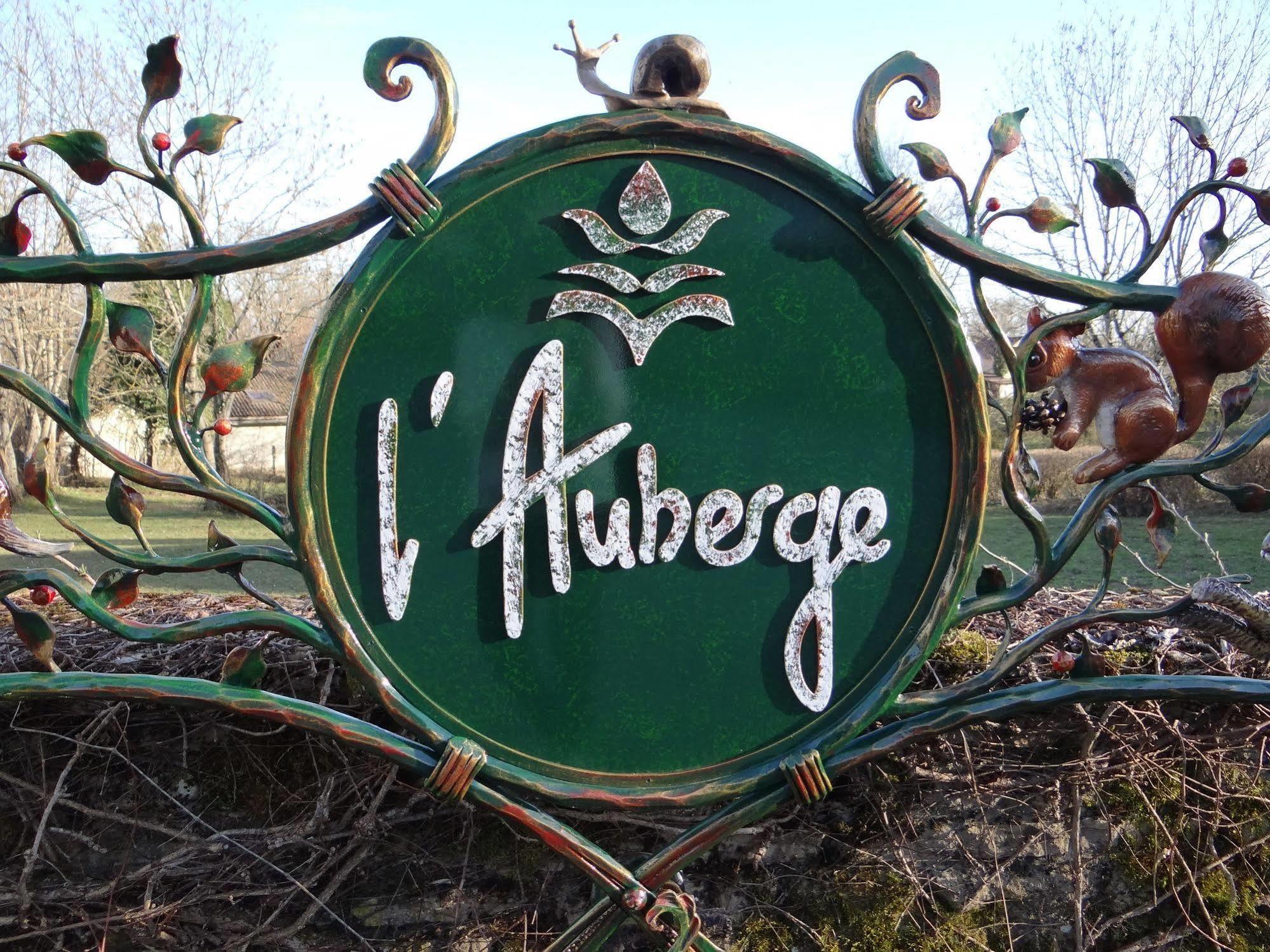 Auberge Des Chasseurs Echenevex Exterior photo