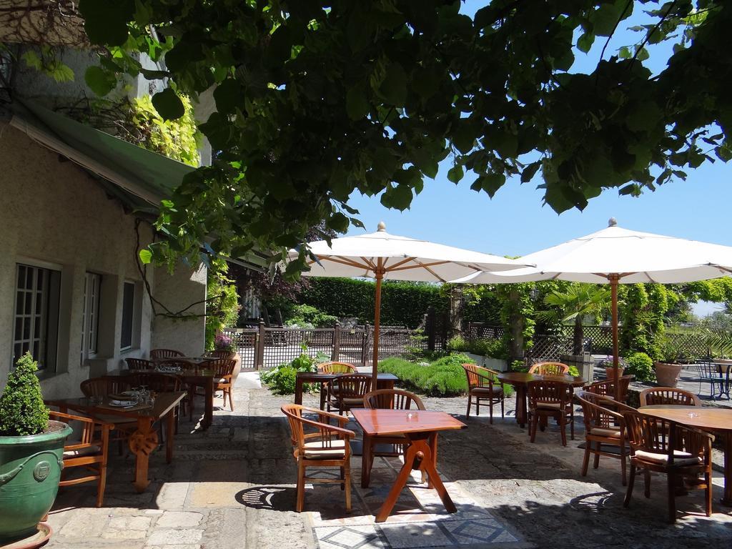 Auberge Des Chasseurs Echenevex Exterior photo